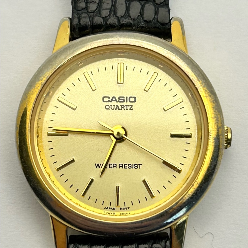 Classic Ladies Casio Watch- fits larger wrists